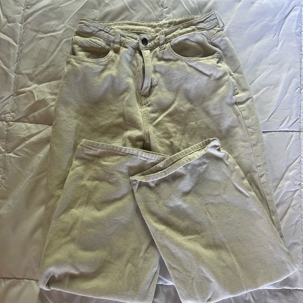 white/cream high waisted pants